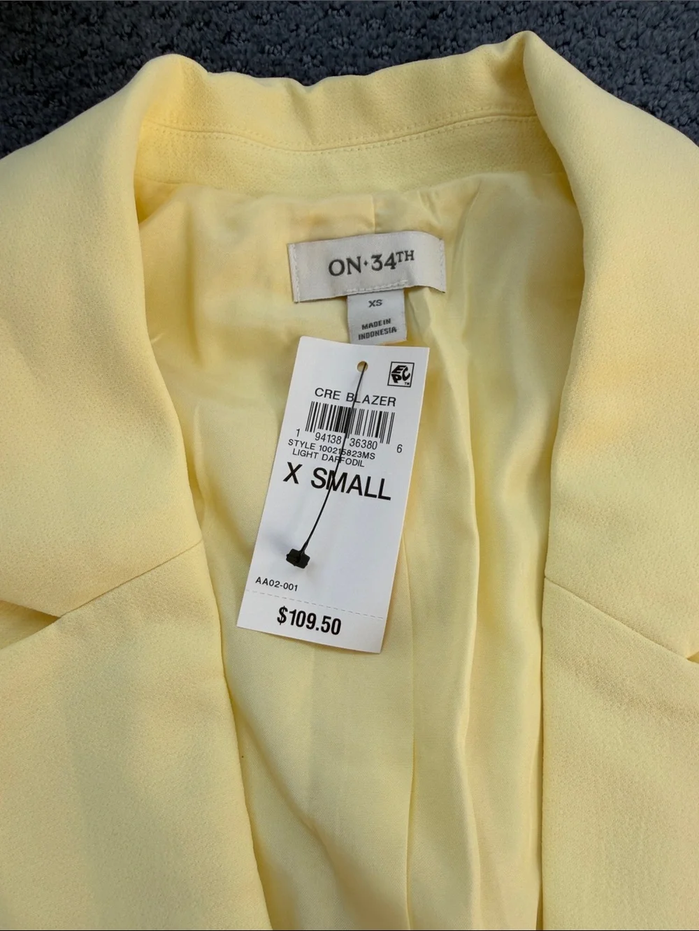 On 34th Light Yellow Single-Button Tailored Blazer